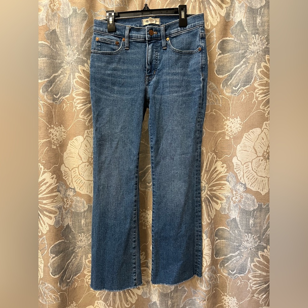 Madewell Women’s Mid-Rise Crop Kick Out Jeans Raw Hem